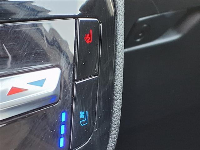 used 2021 Ford Explorer car
