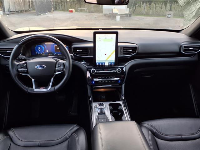 used 2021 Ford Explorer car