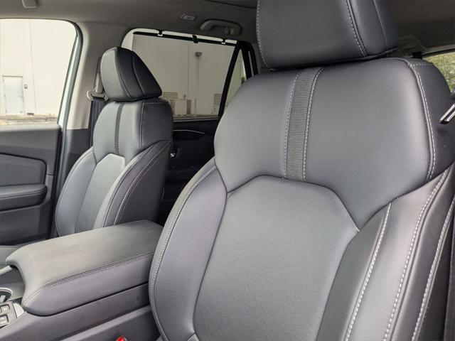 used 2023 Honda Pilot car, priced at $34,400