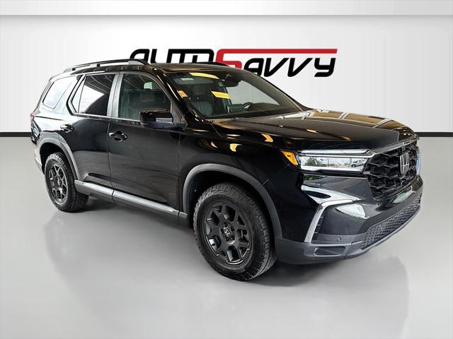 used 2025 Honda Pilot car, priced at $40,000