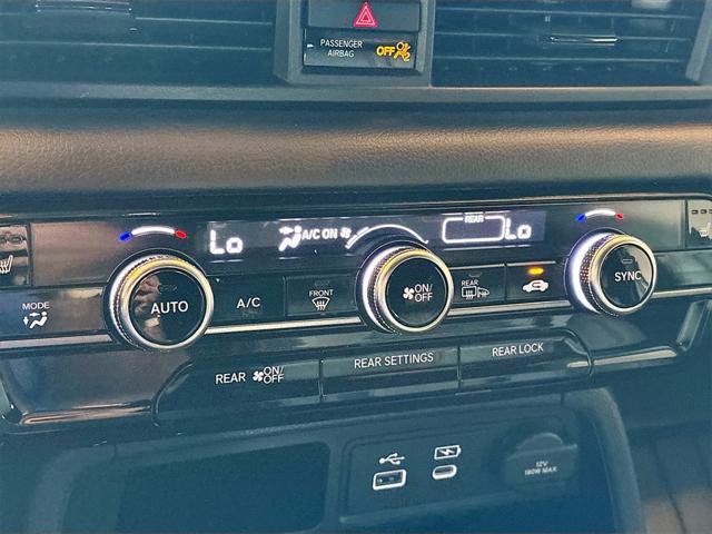 used 2025 Honda Pilot car, priced at $40,000