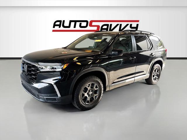 used 2025 Honda Pilot car, priced at $40,000