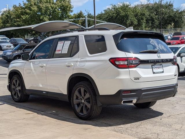 used 2023 Honda Pilot car, priced at $30,800