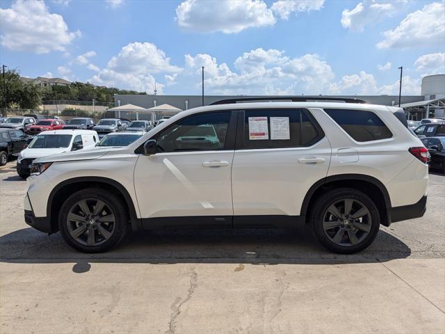 used 2023 Honda Pilot car, priced at $32,200