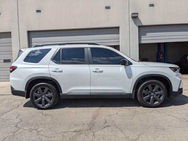 used 2023 Honda Pilot car, priced at $30,800