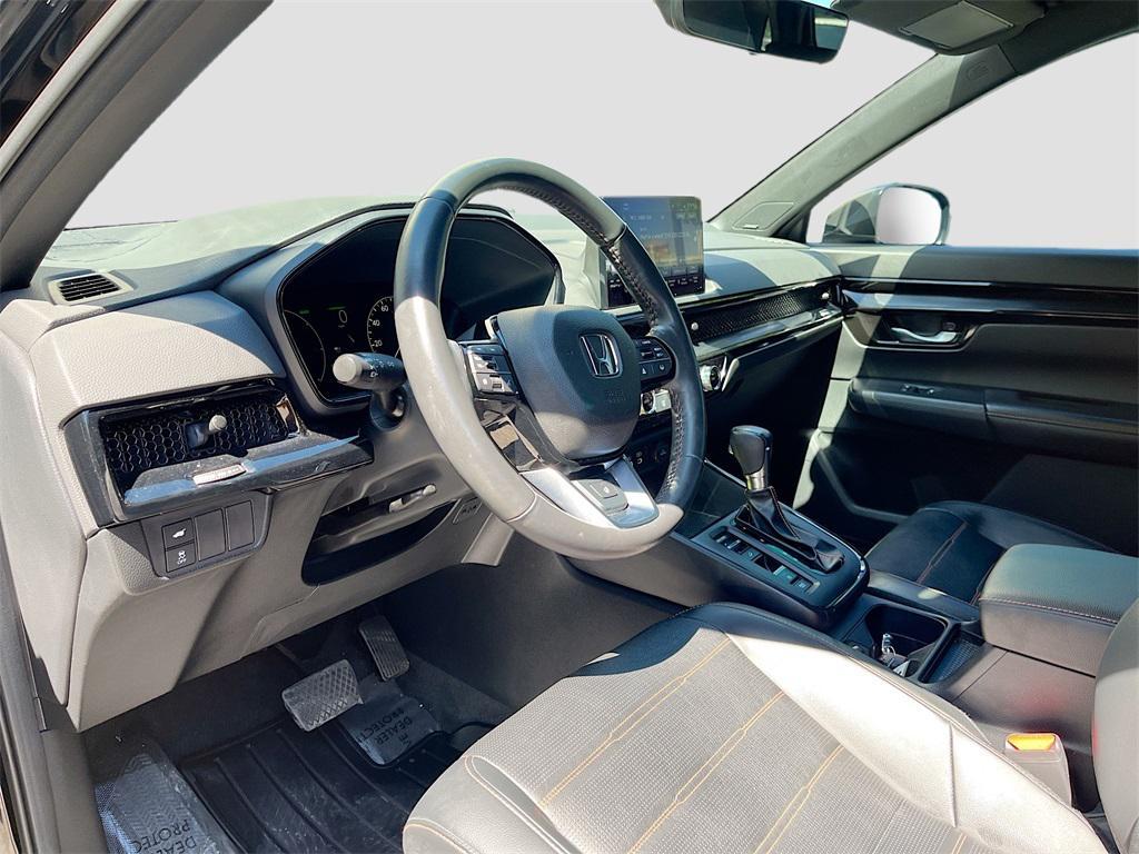 used 2023 Honda CR-V Hybrid car, priced at $33,300