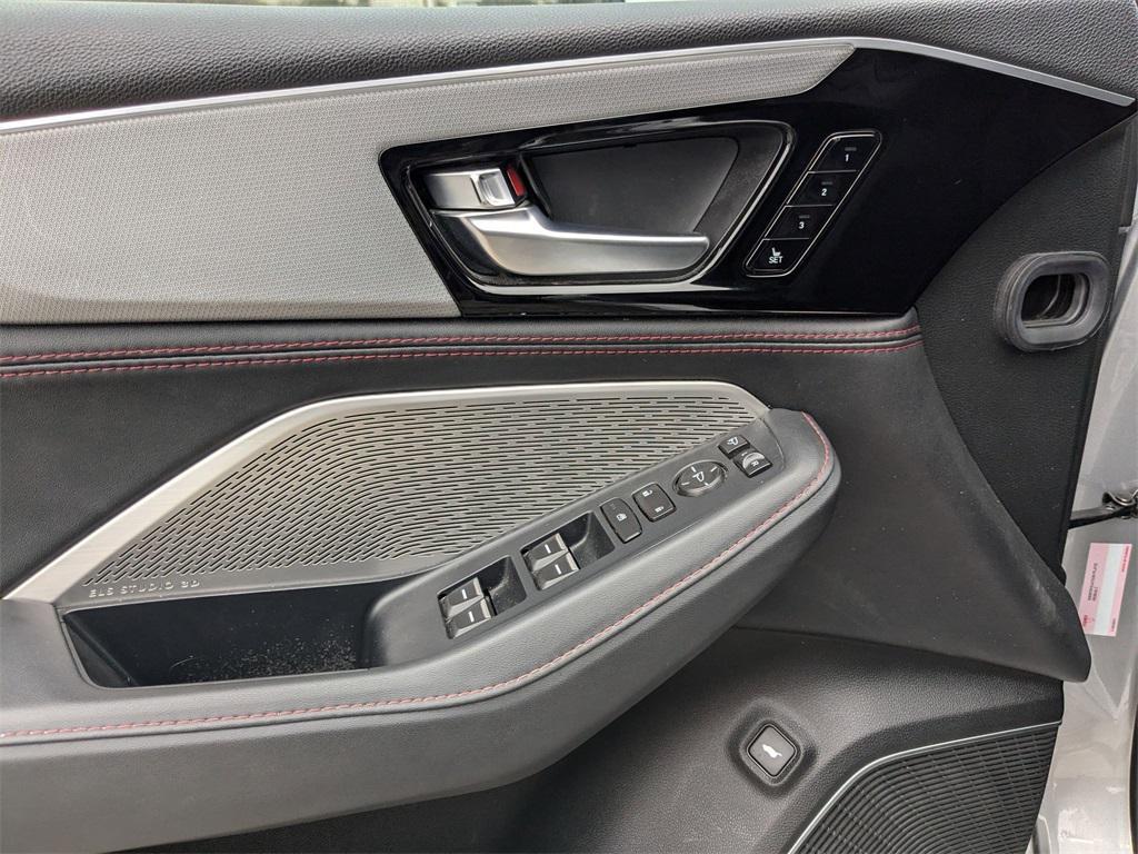 used 2024 Acura MDX car, priced at $38,100
