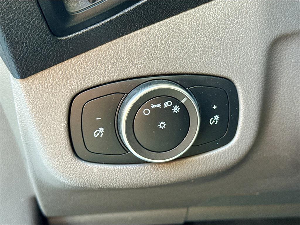 used 2023 Ford Transit Connect car, priced at $26,200