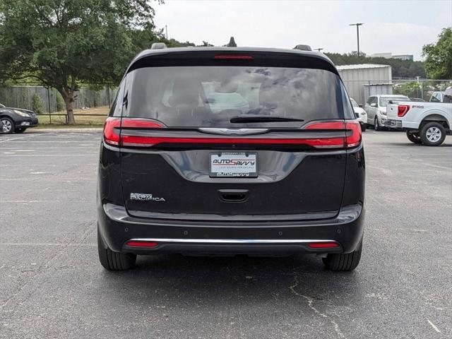 used 2022 Chrysler Pacifica car, priced at $22,300