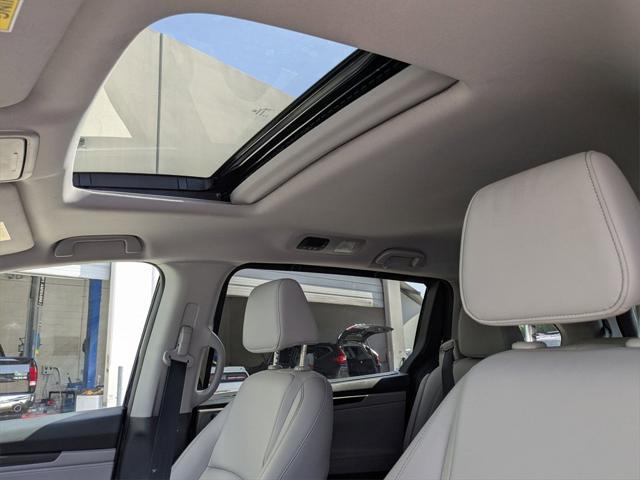 used 2024 Honda Odyssey car, priced at $34,500