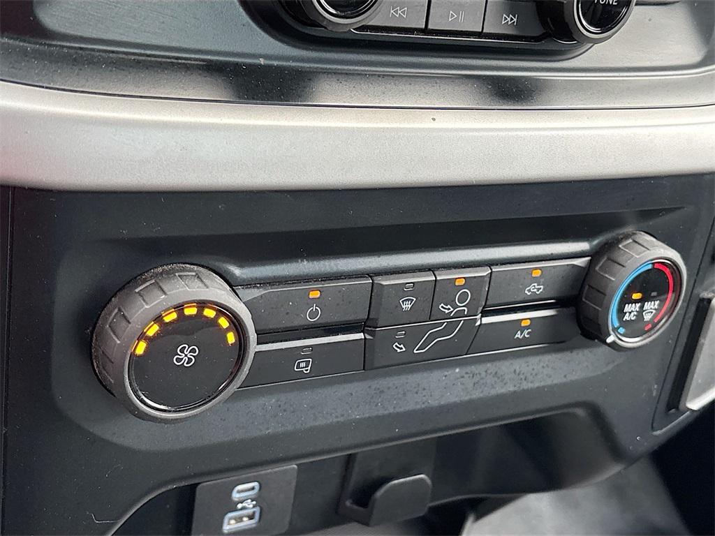 used 2022 Ford F-150 car, priced at $18,300