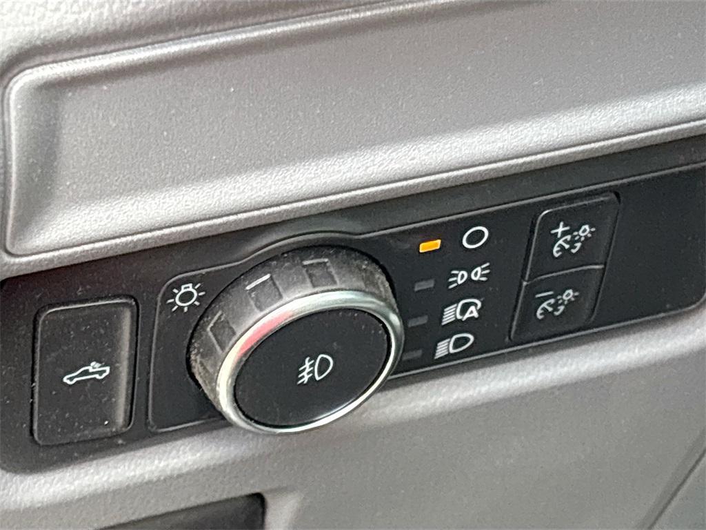 used 2022 Ford F-150 car, priced at $18,300