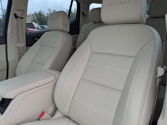 used 2022 GMC Acadia car, priced at $30,800
