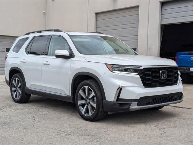 used 2024 Honda Pilot car, priced at $36,400