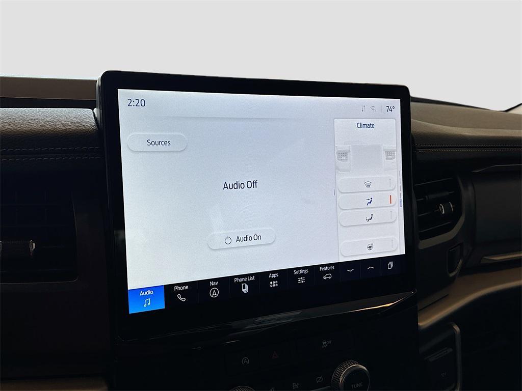 used 2024 Ford Expedition car, priced at $43,500
