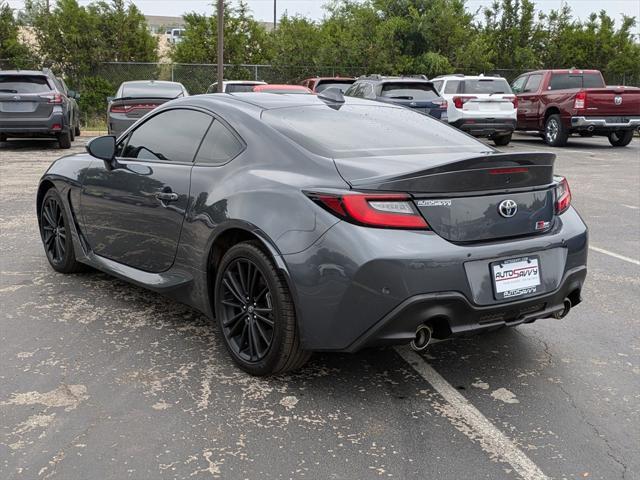 used 2023 Toyota GR86 car, priced at $27,700