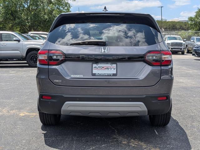 used 2025 Honda Pilot car, priced at $38,400