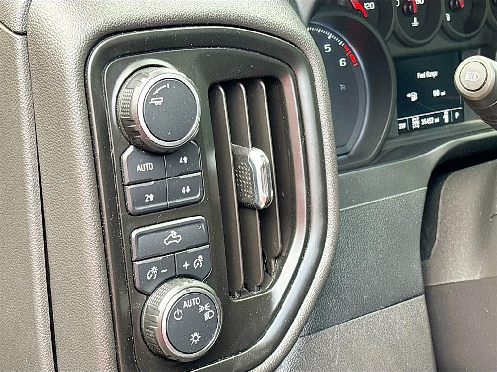 used 2022 Chevrolet Silverado 1500 car, priced at $31,700