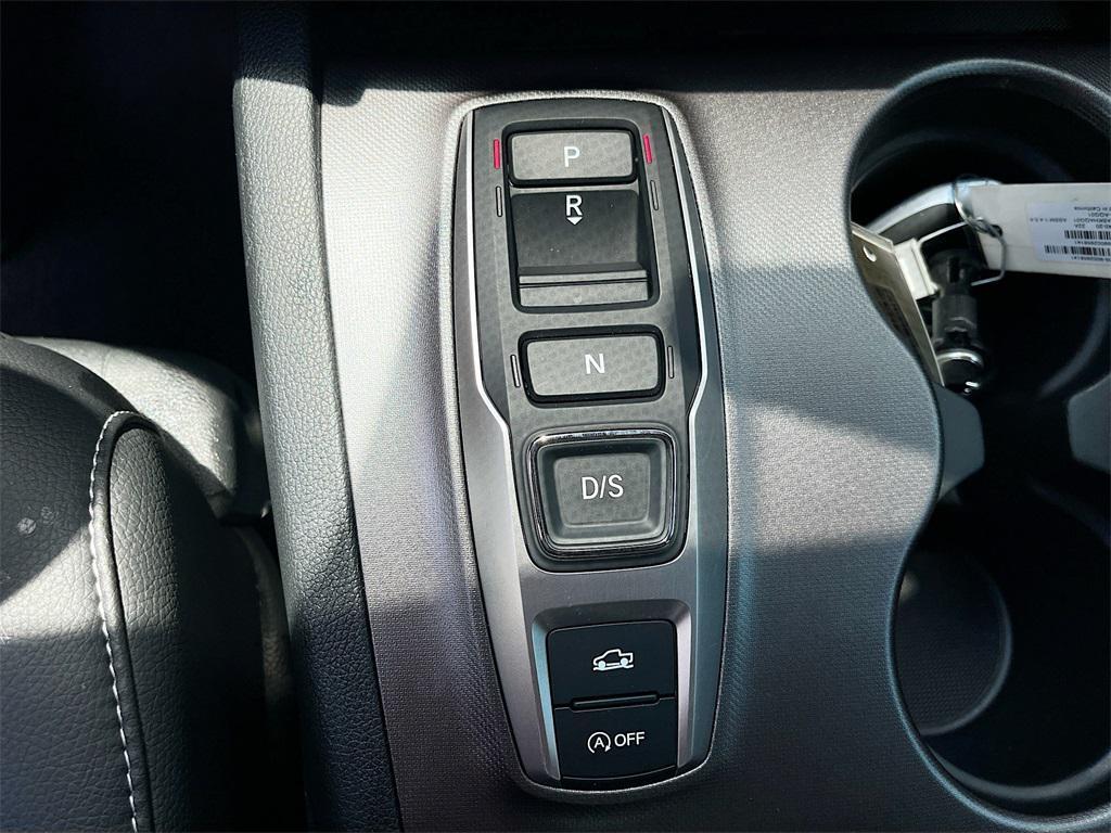 used 2023 Honda Ridgeline car, priced at $28,000