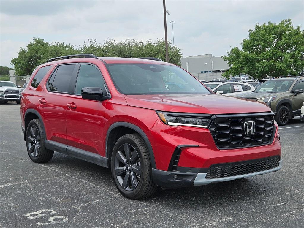 used 2023 Honda Pilot car, priced at $29,500