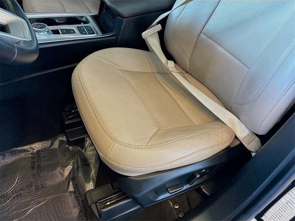 used 2022 Ford Explorer car, priced at $25,500