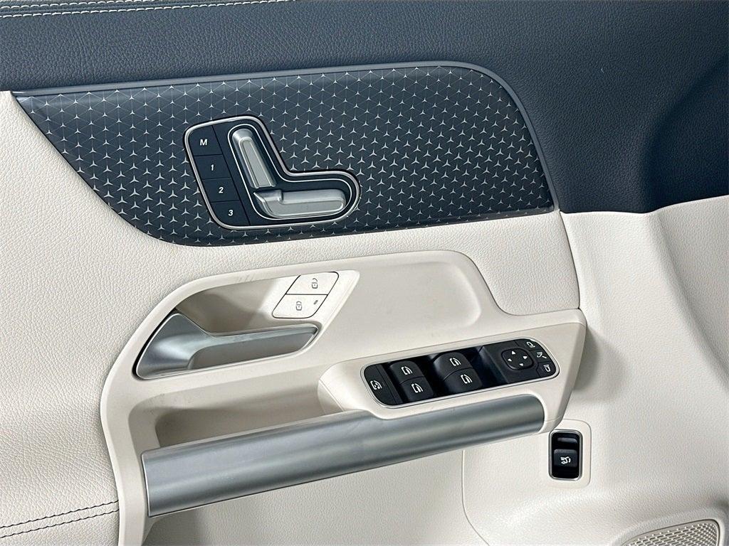 used 2025 Mercedes-Benz GLA 250 car, priced at $39,595
