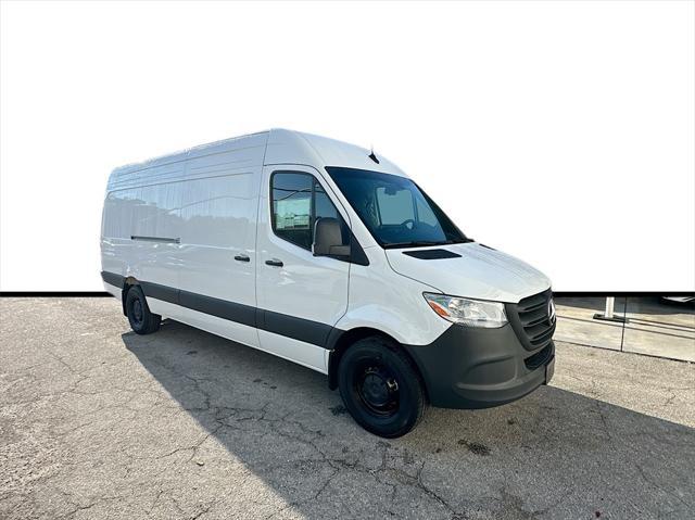 new 2024 Mercedes-Benz Sprinter 2500 car, priced at $66,104