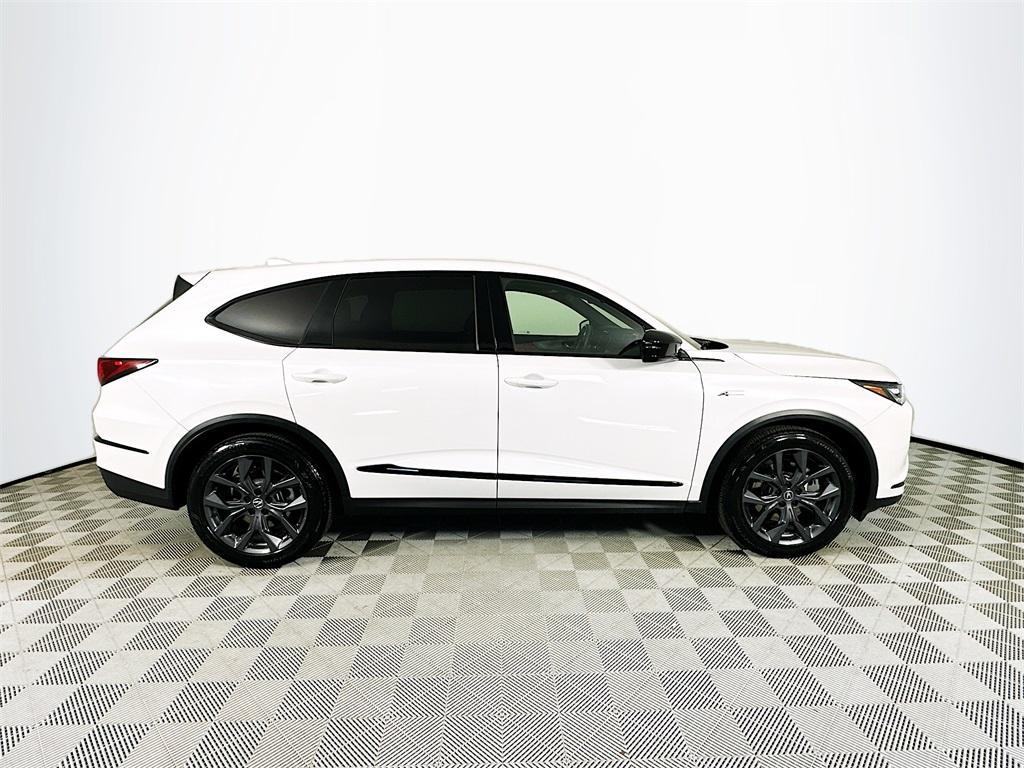 used 2022 Acura MDX car, priced at $38,399