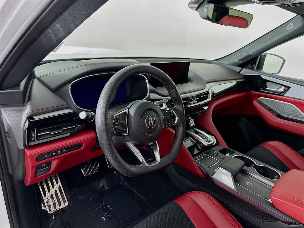 used 2022 Acura MDX car, priced at $38,399