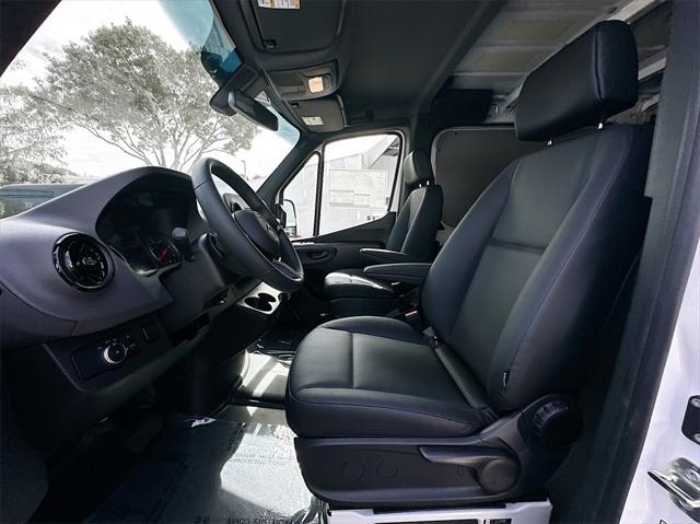 new 2025 Mercedes-Benz Sprinter 2500 car, priced at $58,989