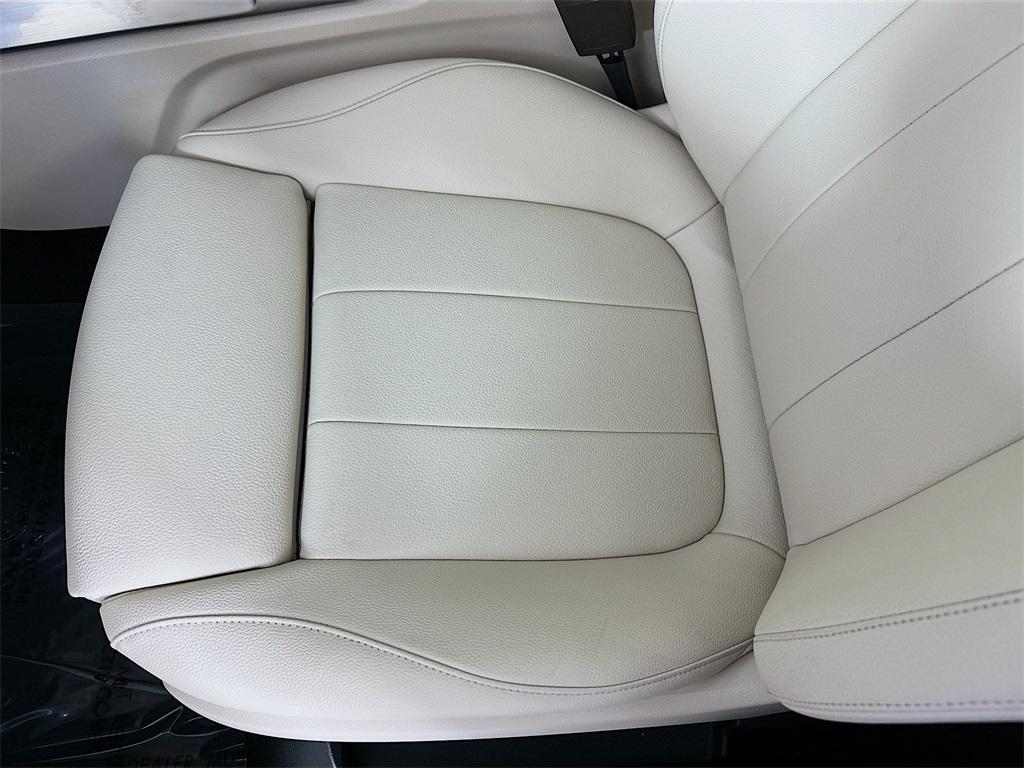 new 2026 Mercedes-Benz GLB 250 car, priced at $50,415