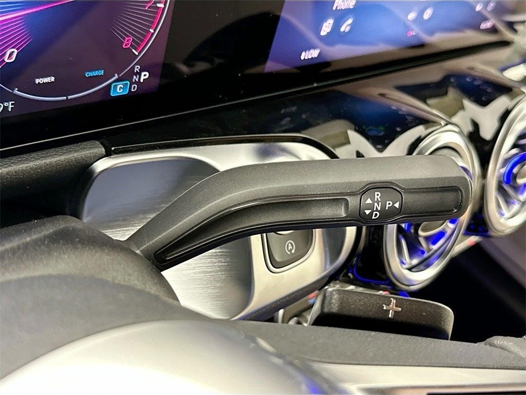 new 2025 Mercedes-Benz GLB 250 car, priced at $47,145