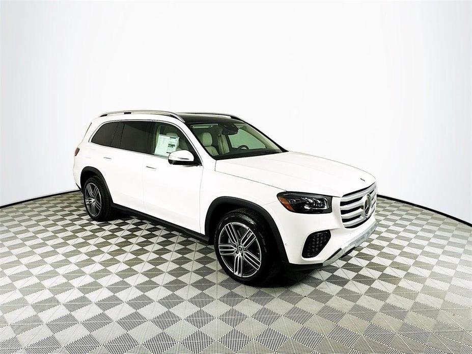 new 2024 Mercedes-Benz GLS 450 car