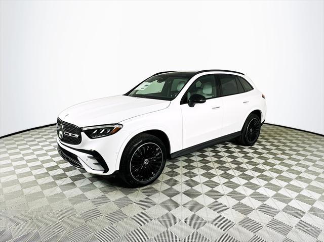 new 2025 Mercedes-Benz GLC 300 car, priced at $63,335