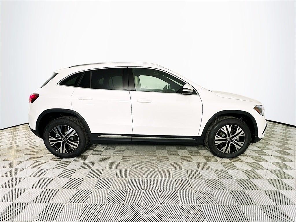 new 2026 Mercedes-Benz GLA 250 car, priced at $43,250
