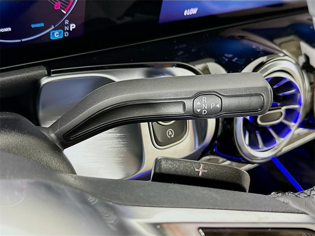 new 2026 Mercedes-Benz GLB 250 car, priced at $51,815