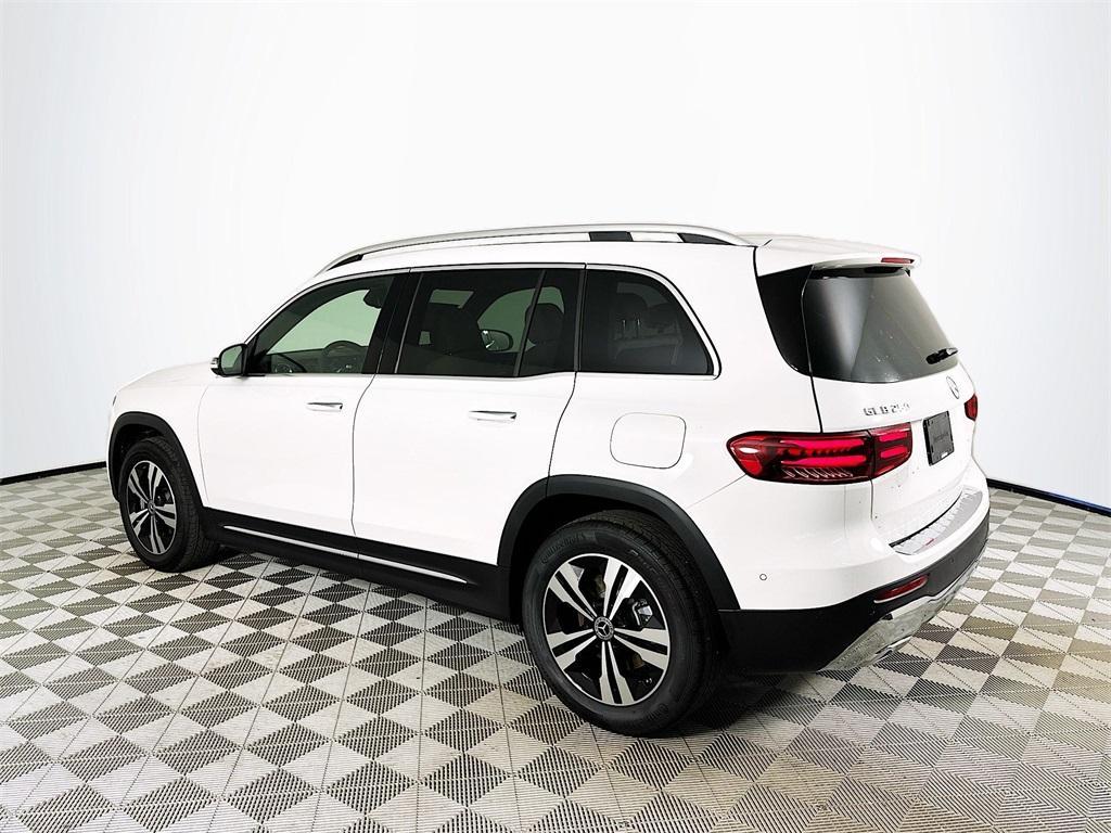 new 2026 Mercedes-Benz GLB 250 car, priced at $51,815