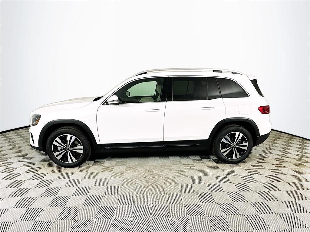 new 2026 Mercedes-Benz GLB 250 car, priced at $51,815