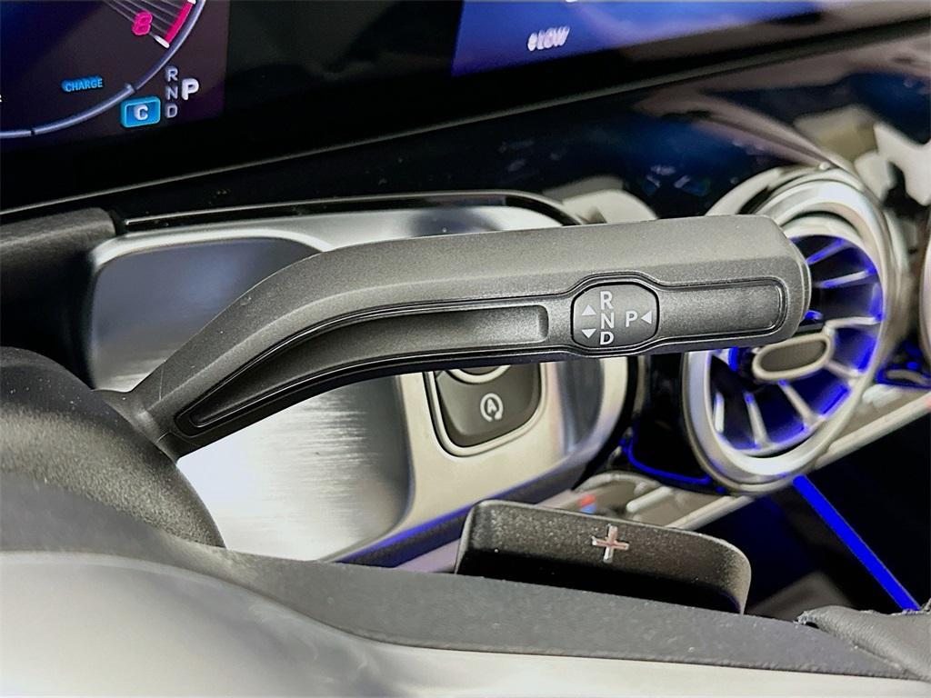 new 2026 Mercedes-Benz GLB 250 car, priced at $51,815