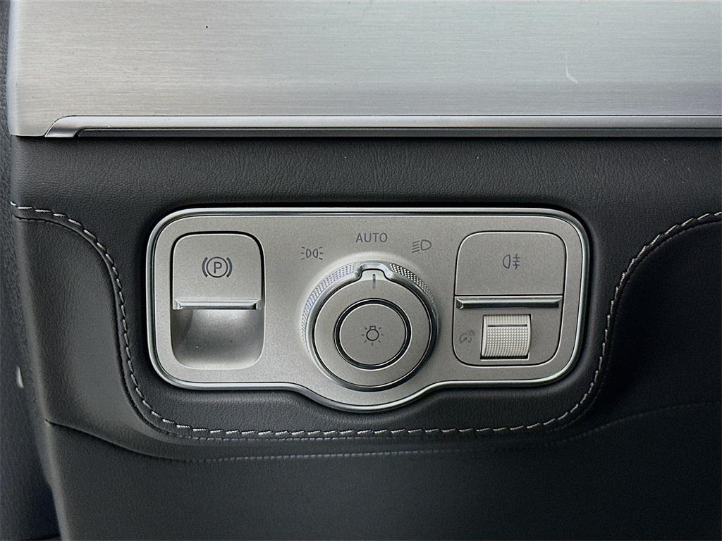 new 2026 Mercedes-Benz AMG GLE 53 car, priced at $106,945