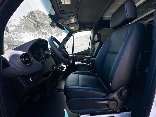 new 2025 Mercedes-Benz Sprinter 2500 car, priced at $58,989