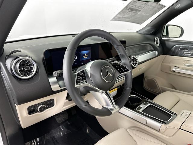 new 2025 Mercedes-Benz GLB 250 car, priced at $47,145