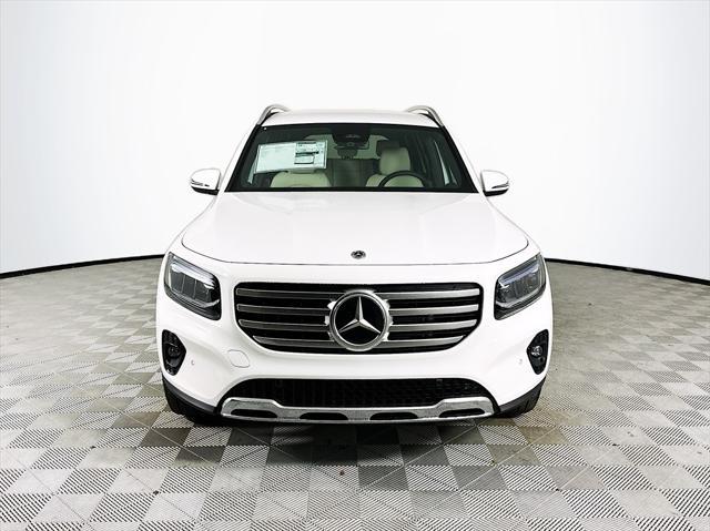 new 2025 Mercedes-Benz GLB 250 car, priced at $47,145