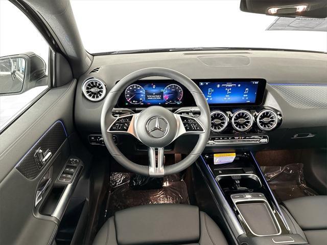 new 2024 Mercedes-Benz GLA 250 car, priced at $45,195