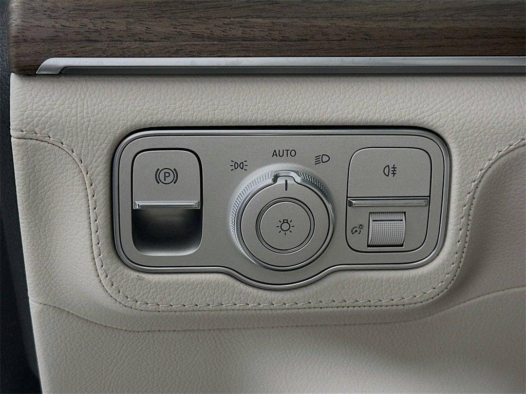 new 2026 Mercedes-Benz GLE 450 car, priced at $89,530