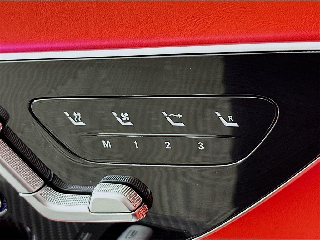 used 2025 Mercedes-Benz AMG SL 55 car, priced at $141,985