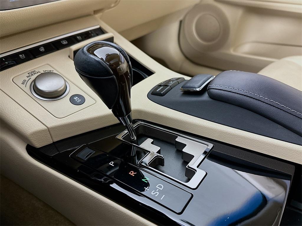 used 2014 Lexus ES 350 car, priced at $16,985