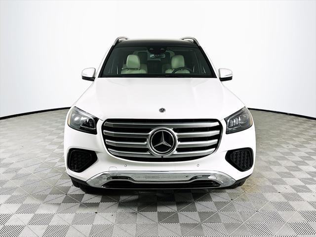 new 2025 Mercedes-Benz GLS 450 car, priced at $91,775