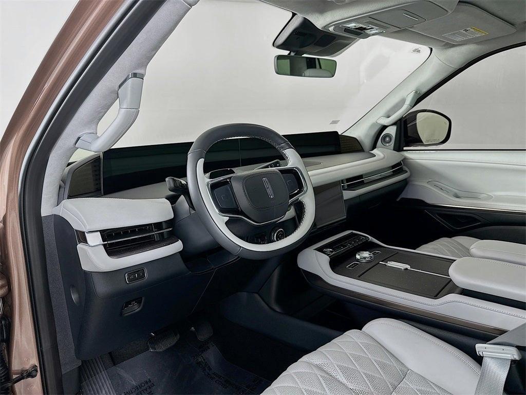 used 2025 Lincoln Navigator L car, priced at $117,980