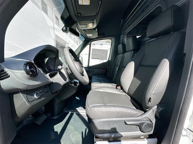 new 2025 Mercedes-Benz Sprinter 2500 car, priced at $63,055